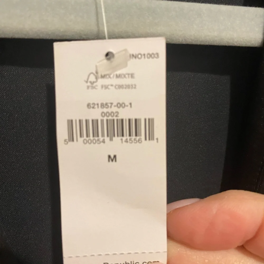 Black silk wrap blouse - Picture 2 of 6